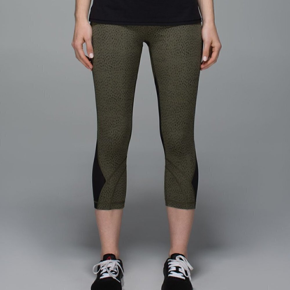 Lululemon Run: Inspire Crop II *Full-On Luxtreme (Mesh) Dottie Green Sz 8 - Picture 2 of 10